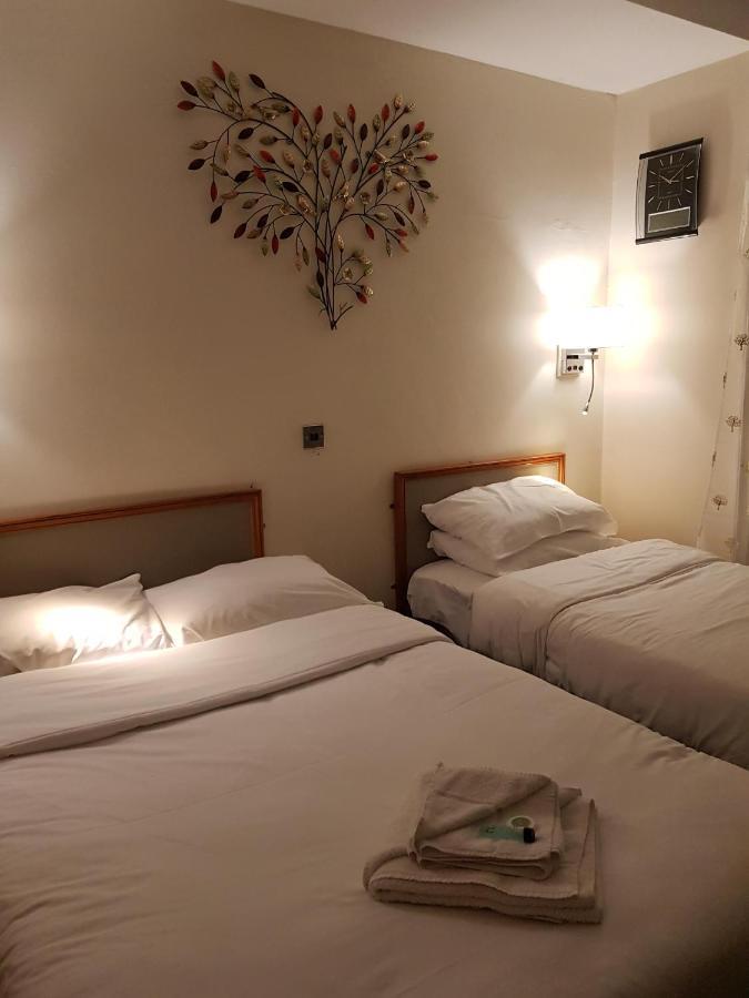 Bed and Breakfast Linden Tree Gloucester Zewnętrze zdjęcie
